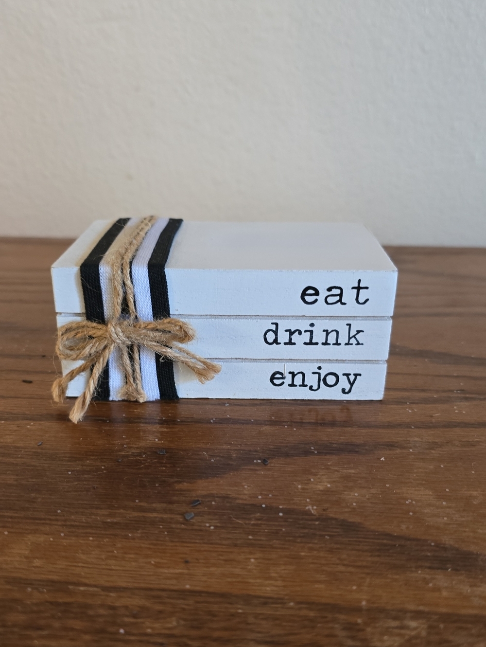 Hobby Lobby White Rustic 'eat drink enjoy' Tabletop Blocks Tote X